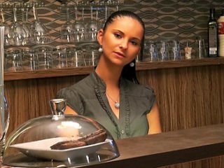 Marie Getty Barmaid Wants the Tip